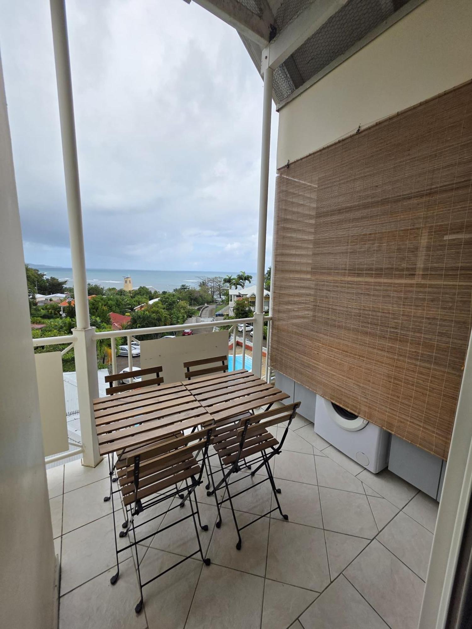 Flamboyant De La Baie Apartamento La Trinité Exterior foto